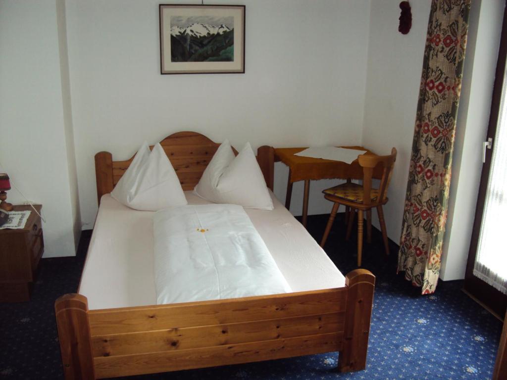 Hotel-Garni Kaiserhof Рауріс Номер фото