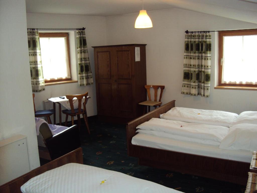 Hotel-Garni Kaiserhof Рауріс Номер фото