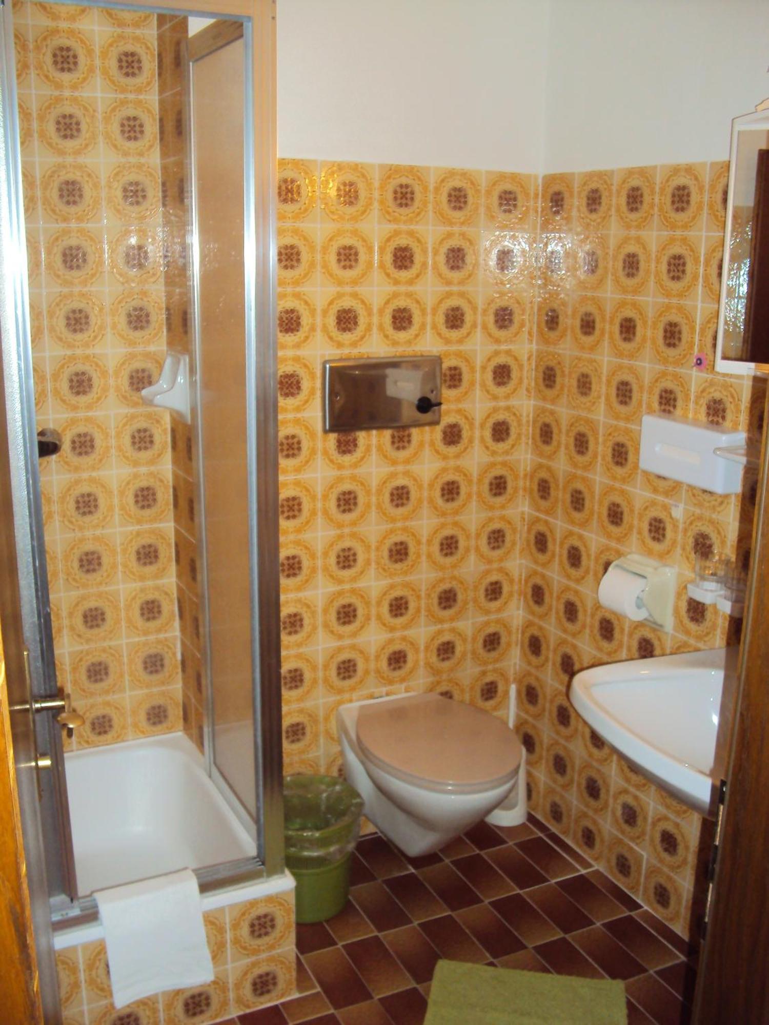 Hotel-Garni Kaiserhof Рауріс Екстер'єр фото