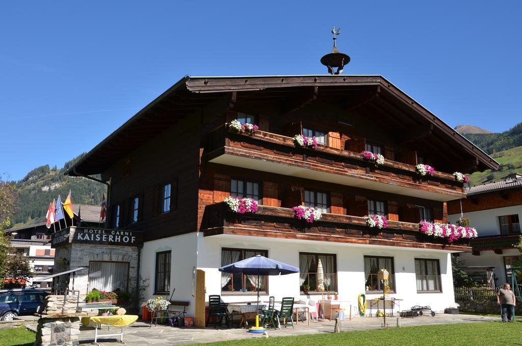 Hotel-Garni Kaiserhof Рауріс Екстер'єр фото